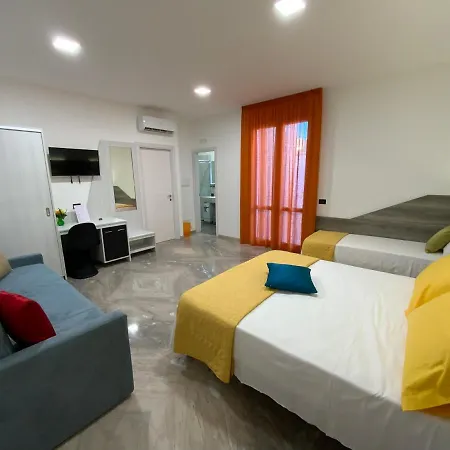 Oasi Nel Deserto Кустоначи